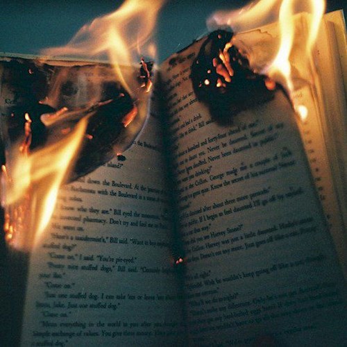 Обложка книги ποίηση - poetry