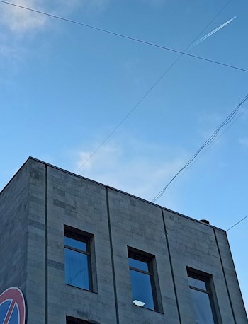 Обложка книги ИХ ЛЮБОВЬ К НЕБЕСАМ