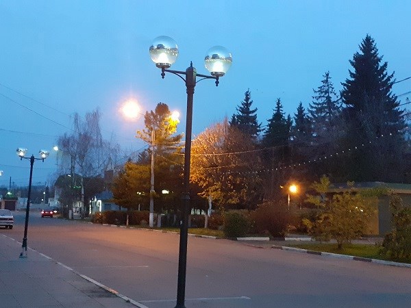 Обложка книги Фонари