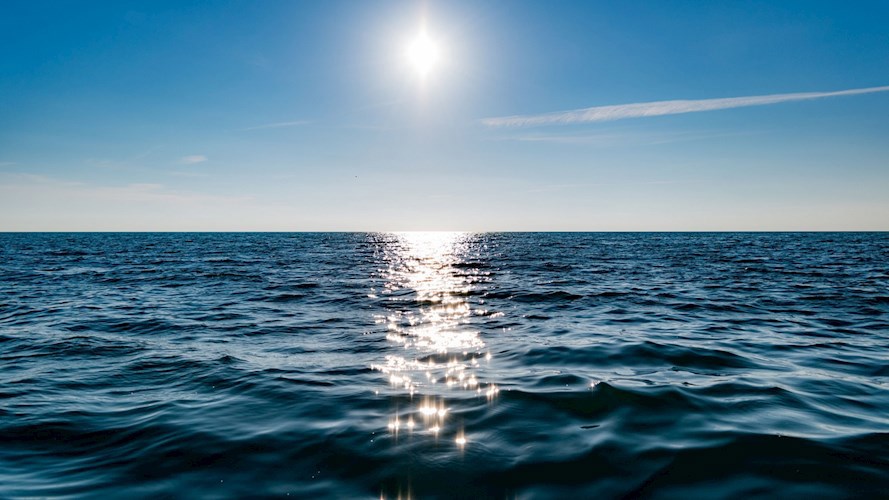 Обложка книги Море